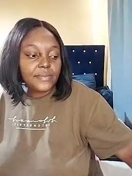 Snapshot of CHERRYYUMMY chatting on 11-02-25, 08:06 CHERRYYUMMY online show from 11-02-25, 08:06