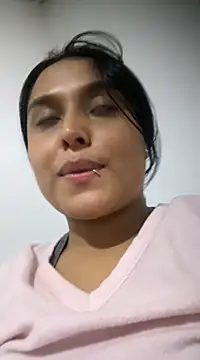 Snapshot of Sweet_xuee18 chatting on 01-31-25, 02:58 Sweet xuee18 online show from 01-31-25, 02:58