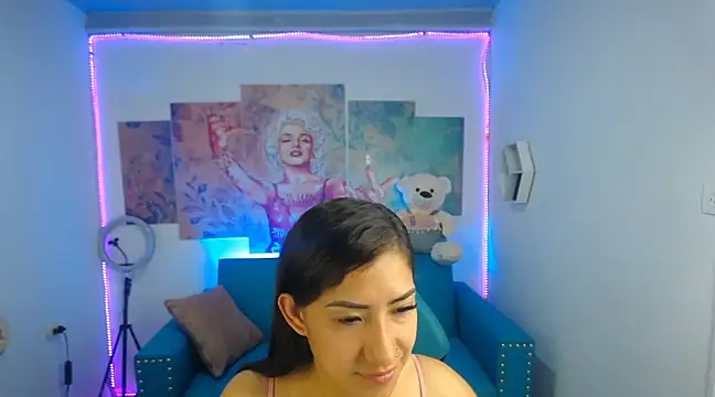 Sofi hot 4m online show from 01-30-25, 09:25