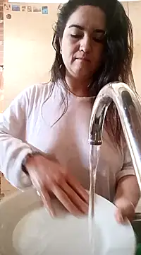 Snapshot of alexax0 chatting on 12-06-24, 01:00 alexax0 online show from 12-06-24, 01:00