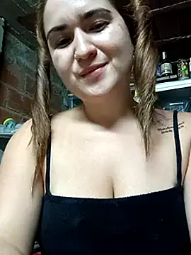 Snapshot of alexax0 chatting on 02-04-25, 05:53 alexax0 online show from 02-04-25, 05:53