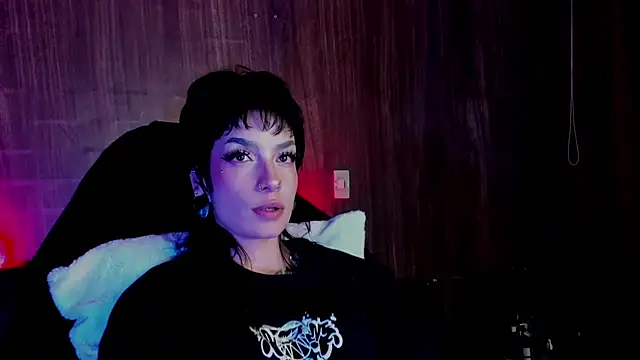 Snapshot of _mamush chatting on 06-17-26, 11:16 mamush online show from 06-17-26, 11:16