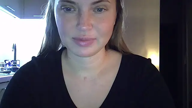 Snapshot of Lucky_Anna chatting on 02-03-26, 09:09 Lucky Anna online show from 02-03-26, 09:09