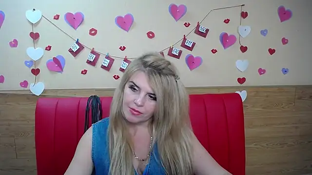 Julya Barbi online show from 02-05-25, 09:04