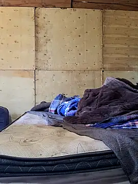 Snapshot of Carlosfkf chatting on 04-05-26, 05:32 Carlosfkf online show from 04-05-26, 05:32