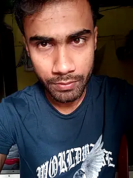 Snapshot of Skinny_Bigass_23 chatting on 03-11-25, 04:32 Skinny Bigass 23 online show from 03-11-25, 04:32