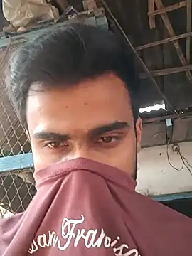 Snapshot of Skinny_Bigass_23 chatting on 03-20-25, 07:25 Skinny Bigass 23 online show from 03-20-25, 07:25