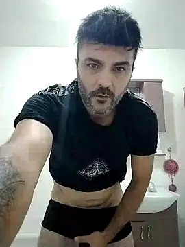 Snapshot of hot_man_eray chatting on 09-10-25, 09:04 hot man eray online show from 09-10-25, 09:04