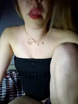 SUSELLAM1 online show from 12-14-24, 09:13