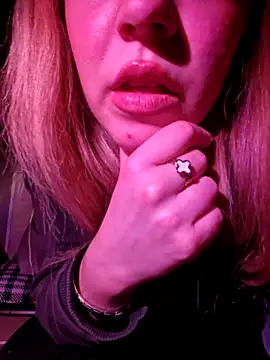 SUSELLAM1 online show from 03-19-25, 10:31