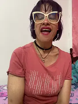 Snapshot of Goddess-Love- chatting on 02-20-25, 12:19 Goddess-Love- online show from 02-20-25, 12:19