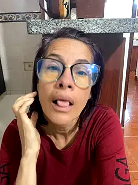 Snapshot of Goddess-Love- chatting on 10-11-25, 10:36 Goddess-Love- online show from 10-11-25, 10:36