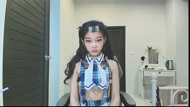 seo yeon  online show from 12-03-24, 02:16