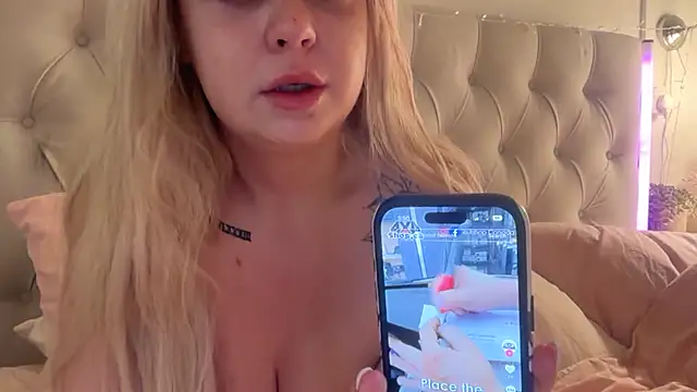 blairbella online show from 11-23-25, 05:51