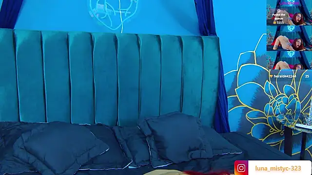 Lunamistyc online show from 03-09-26, 08:02