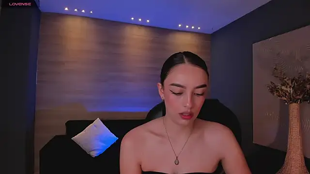 Snapshot of KaiaFerreira chatting on 03-15-25, 11:51 KaiaFerreira online show from 03-15-25, 11:51