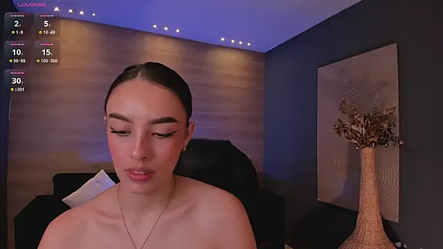 Snapshot of KaiaFerreira chatting on 03-15-25, 02:55 KaiaFerreira online show from 03-15-25, 02:55