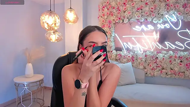 Snapshot of KaiaFerreira chatting on 03-22-25, 12:14 KaiaFerreira online show from 03-22-25, 12:14