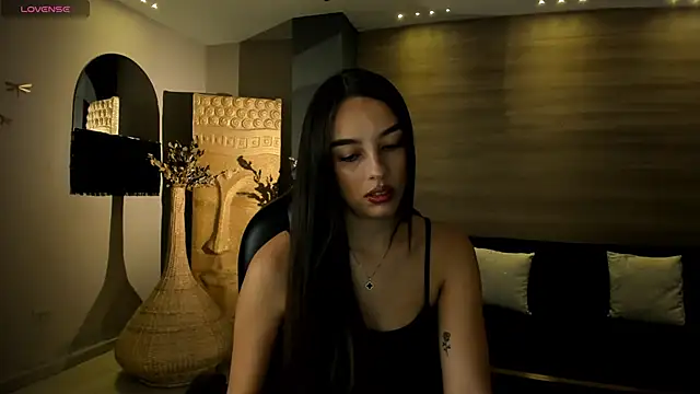 Snapshot of KaiaFerreira chatting on 09-15-25, 12:49 KaiaFerreira online show from 09-15-25, 12:49