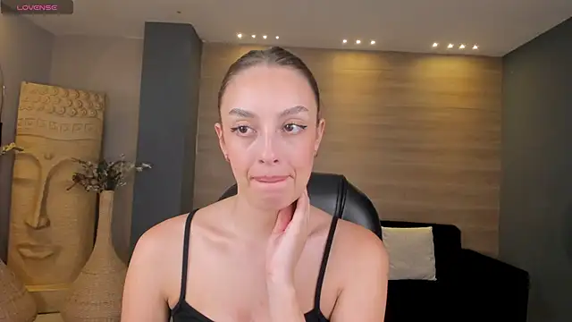 Snapshot of KaiaFerreira chatting on 11-12-25, 07:35 KaiaFerreira online show from 11-12-25, 07:35