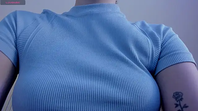 Snapshot of KaiaFerreira chatting on 11-23-25, 12:38 KaiaFerreira online show from 11-23-25, 12:38