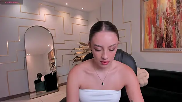 Snapshot of KaiaFerreira chatting on 11-24-25, 02:28 KaiaFerreira online show from 11-24-25, 02:28