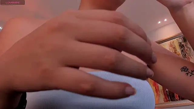 Snapshot of KaiaFerreira chatting on 11-27-25, 12:29 KaiaFerreira online show from 11-27-25, 12:29