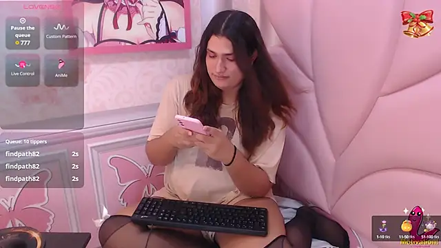 Snapshot of Valery_Maravilla_ chatting on 12-23-24, 07:30 Valery Maravilla online show from 12-23-24, 07:30