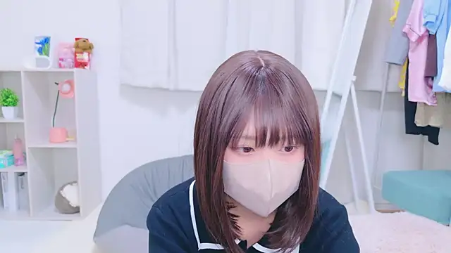 Snapshot of aki_zzz chatting on 12-14-24, 03:40 aki zzz online show from 12-14-24, 03:40