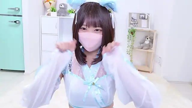 Snapshot of aki_zzz chatting on 01-02-25, 01:19 aki zzz online show from 01-02-25, 01:19