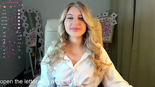 Evacadooo online show from 02-18-25, 05:53