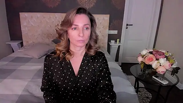 Snapshot of AllisonWilliams chatting on 11-27-25, 03:25 AllisonWilliams online show from 11-27-25, 03:25