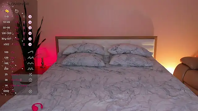 skinny sissss online show from 10-20-25, 11:10