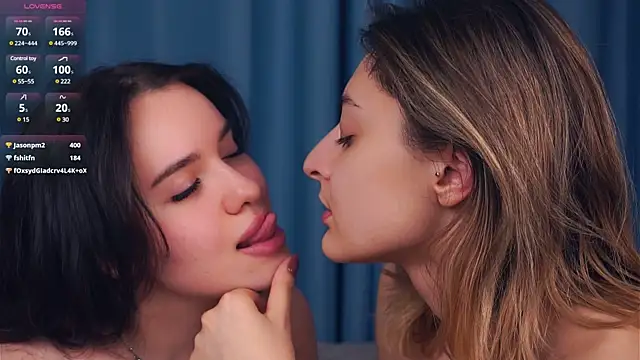 Snapshot of TateDevon chatting on 03-04-25, 04:30 TateDevon online show from 03-04-25, 04:30