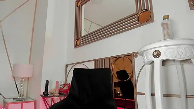 Snapshot of Charlie_Doll chatting on 03-06-25, 08:52 Charlie Doll online show from 03-06-25, 08:52