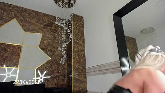 Snapshot of Charlie_Doll chatting on 03-22-25, 11:21 Charlie Doll online show from 03-22-25, 11:21