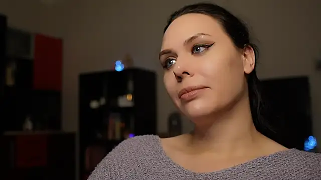 Snapshot of MollyCheiz chatting on 12-27-24, 01:53 MollyCheiz online show from 12-27-24, 01:53