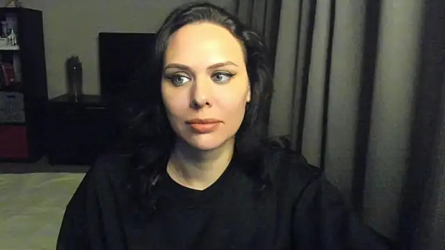 Snapshot of MollyCheiz chatting on 02-07-25, 08:31 MollyCheiz online show from 02-07-25, 08:31