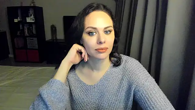 Snapshot of MollyCheiz chatting on 02-19-25, 08:41 MollyCheiz online show from 02-19-25, 08:41