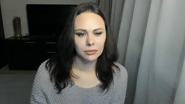 Snapshot of MollyCheiz chatting on 11-27-25, 01:46 MollyCheiz online show from 11-27-25, 01:46