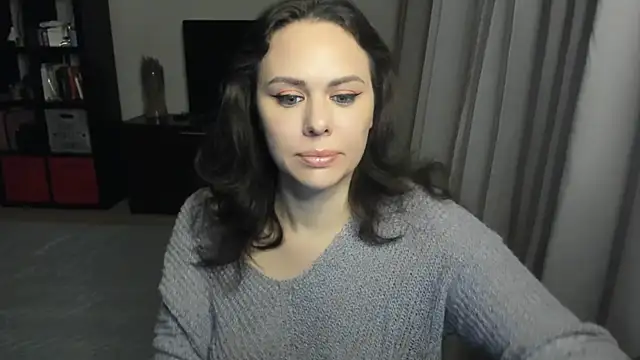 Snapshot of MollyCheiz chatting on 12-05-25, 03:52 MollyCheiz online show from 12-05-25, 03:52