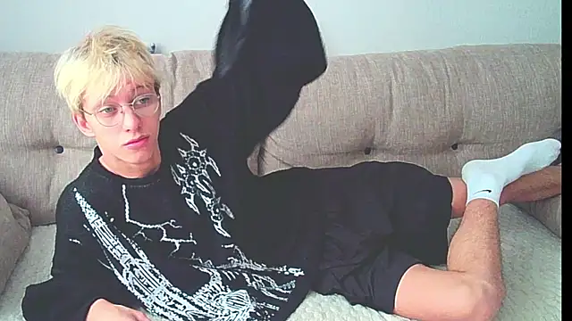 Ostin meow online show from 12-09-24, 08:22