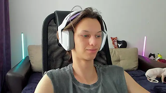 Ostin meow online show from 02-27-26, 05:29