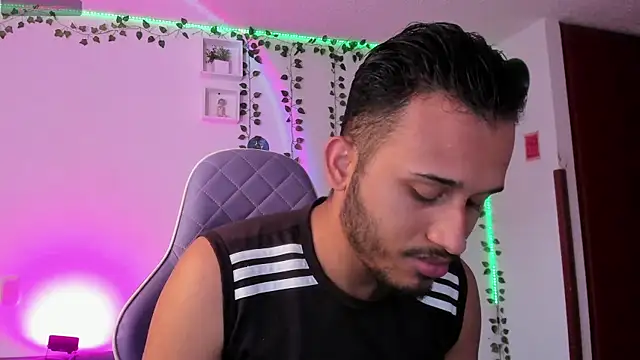 Raf brunette online show from 01-10-25, 12:26