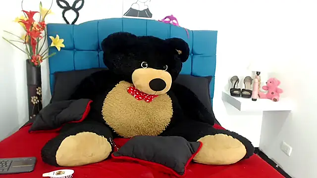 Bonnie-Kim online show from 01-13-25, 02:11