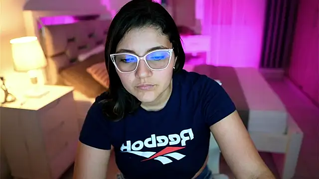 Camilaa bueno online show from 03-11-25, 01:37