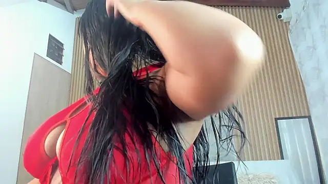 Any topless online show from 03-30-26, 11:00