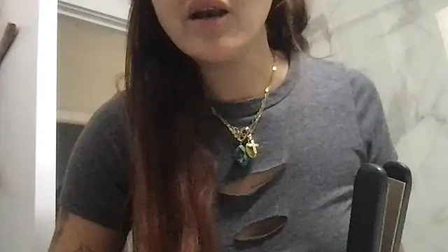 Snapshot of ScarlettMadii chatting on 01-29-25, 02:42 ScarlettMadii online show from 01-29-25, 02:42