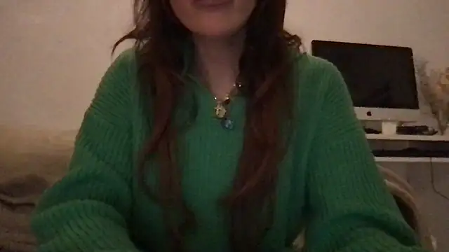 Snapshot of ScarlettMadii chatting on 02-08-25, 12:06 ScarlettMadii online show from 02-08-25, 12:06