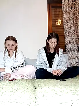 ella grays online show from 11-06-25, 07:26